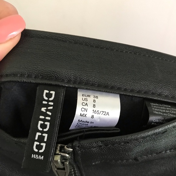 H&M leather pants - Picture 3 of 3